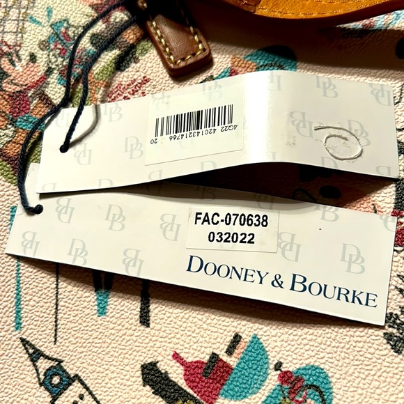 Disney Dooney & Bourke International Food and Wine Festival 2022 - Picture 12 of 12